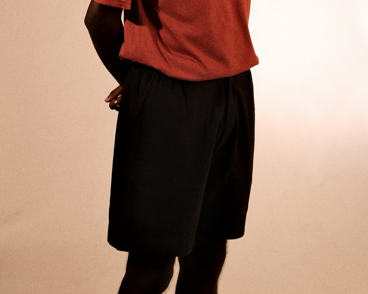 plain unisex shorts in rust black