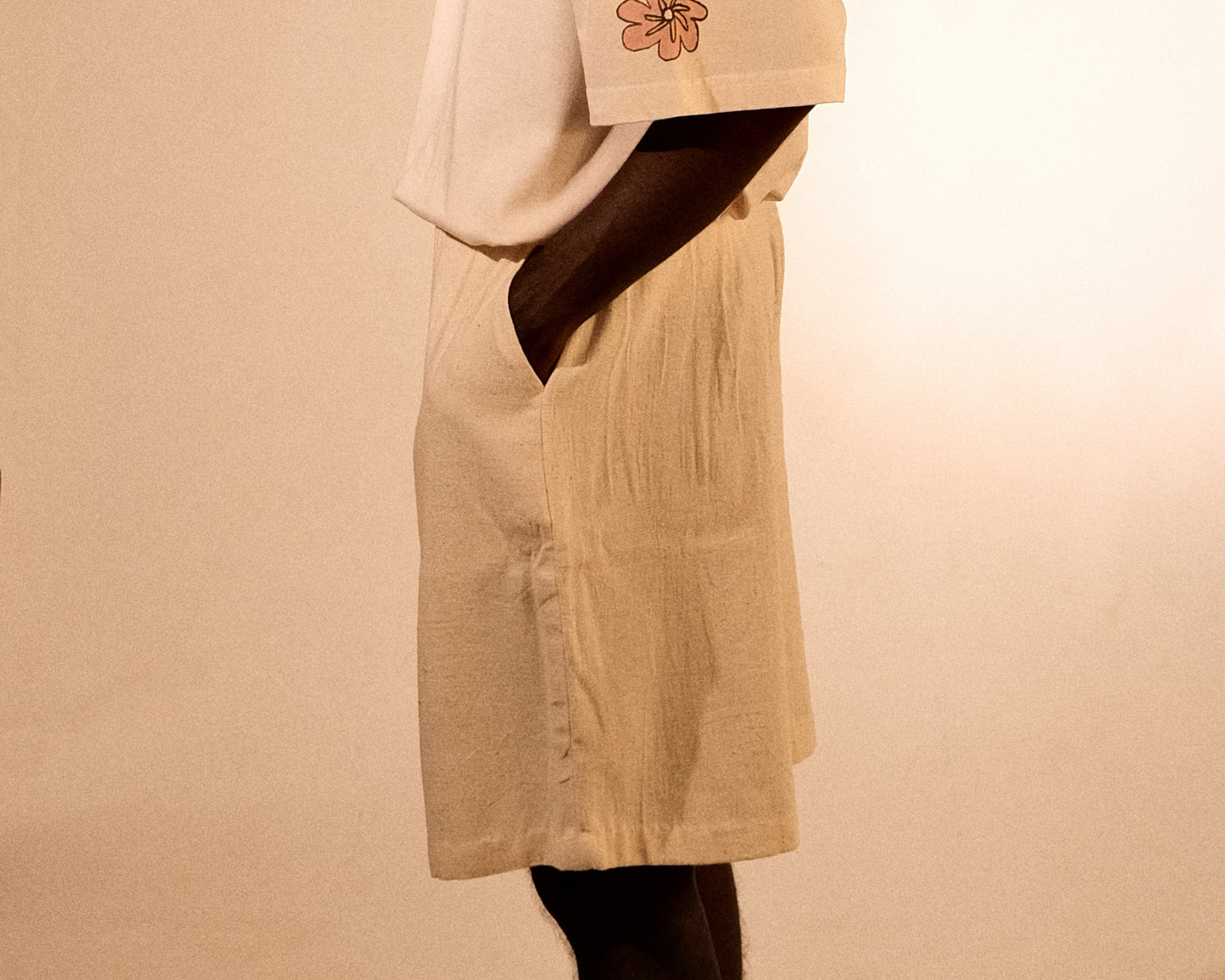 plain unisex shorts in ecru