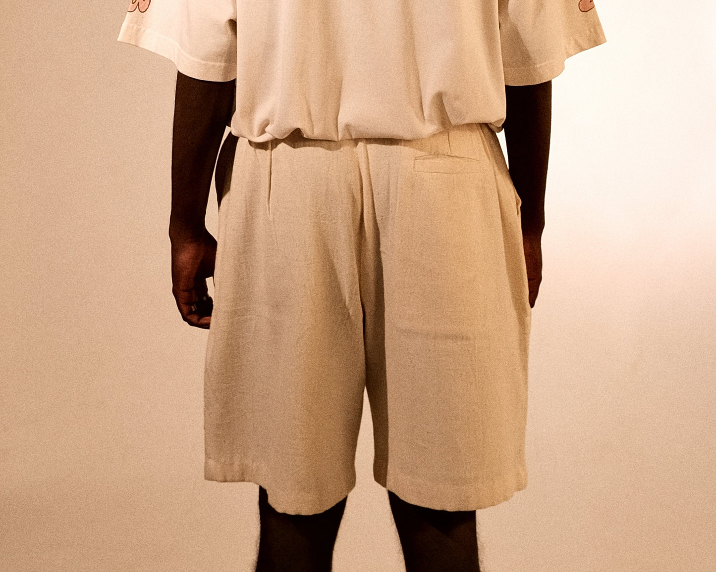 plain unisex shorts in ecru