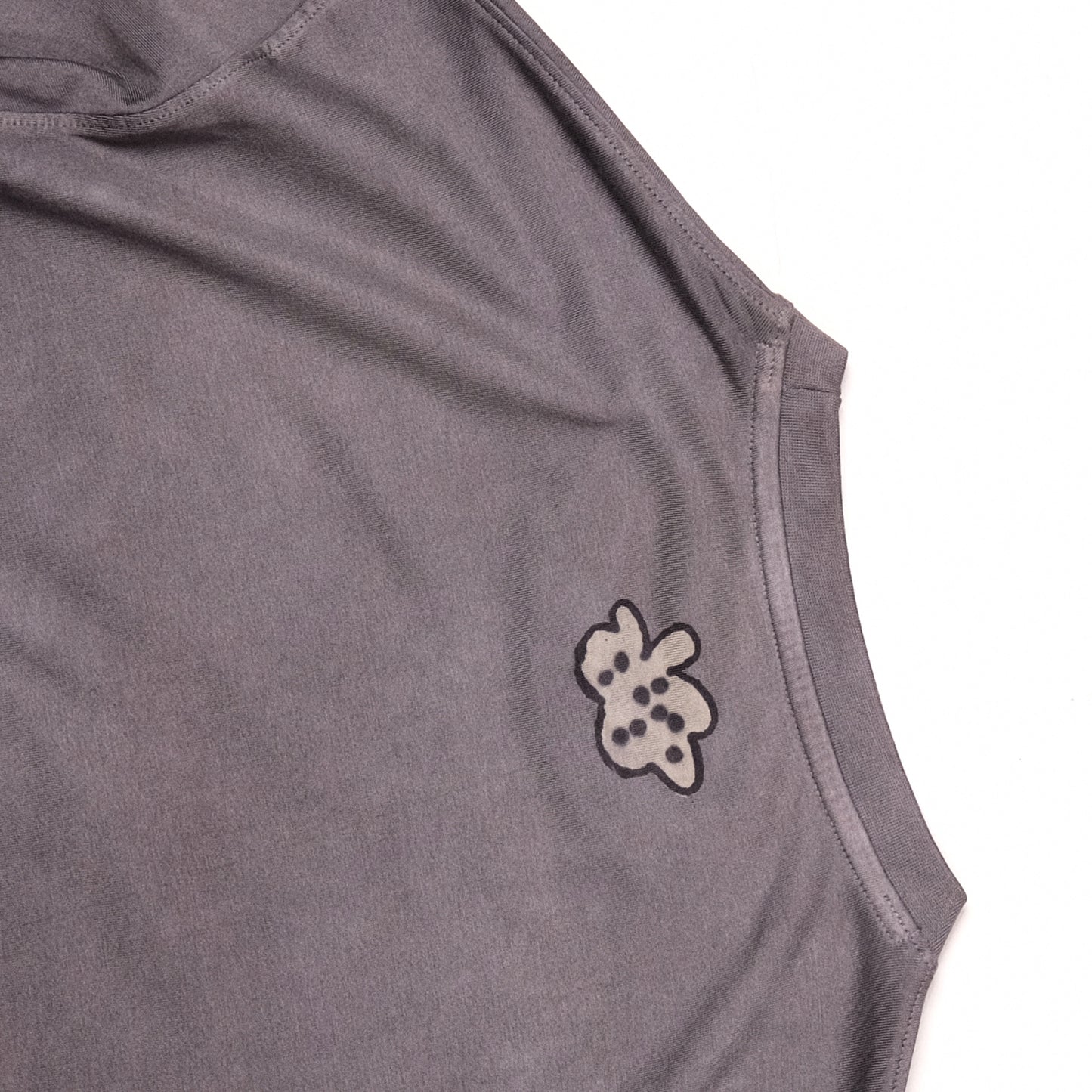 Flower in coal grey