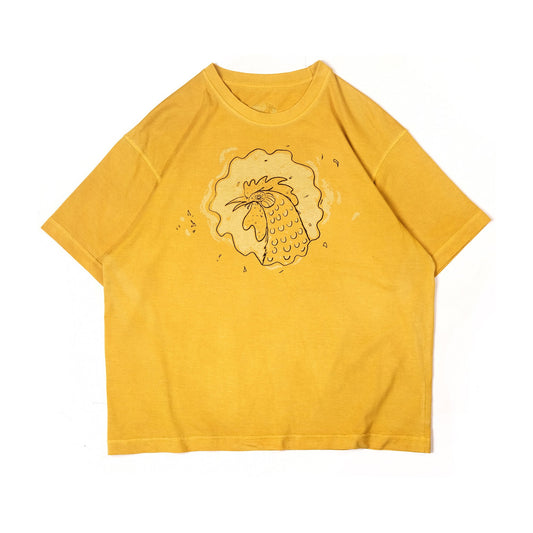 Rooster – Naturally Dyed Oversized T-Shirt in Mustard Yellow | Bakr